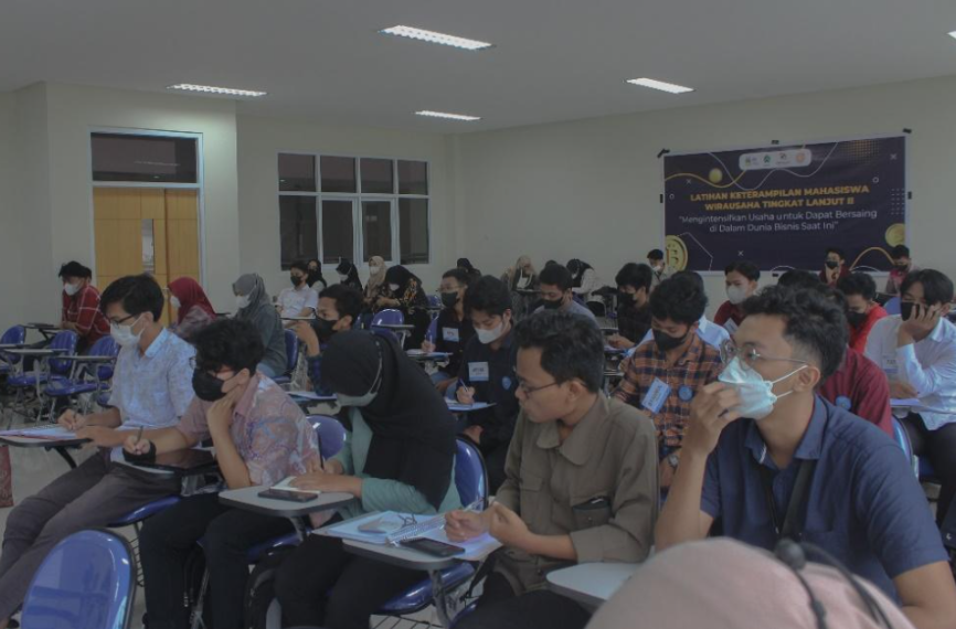 Pelatihan Keterampilan Mahasiswa Wirausaha