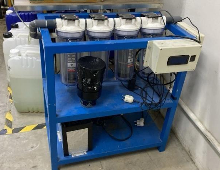 FOTOREAKTOR TIPE SEMIKONTINYU (ENERGY)